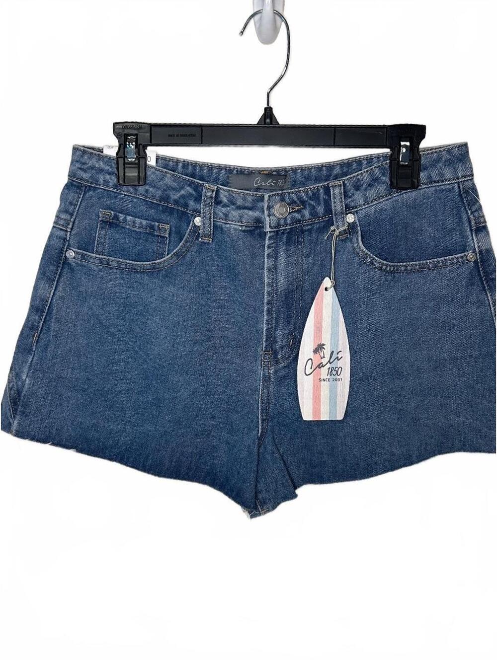 NWT Cali Star shorts cutoff jeans size 11